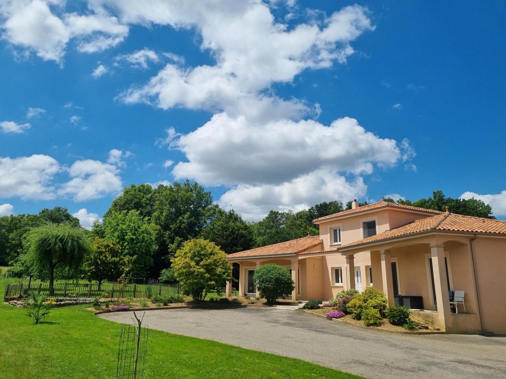 Chambre A La Campagne Saint-Martin-de-Jussac Exterior photo